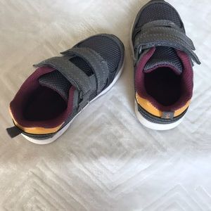 Toddler boy shoes Grey and mustard-size 7